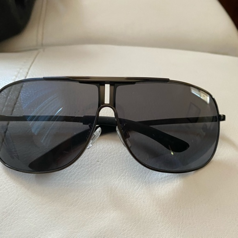 @ BRAD” and Brand d New Sunglasses😎